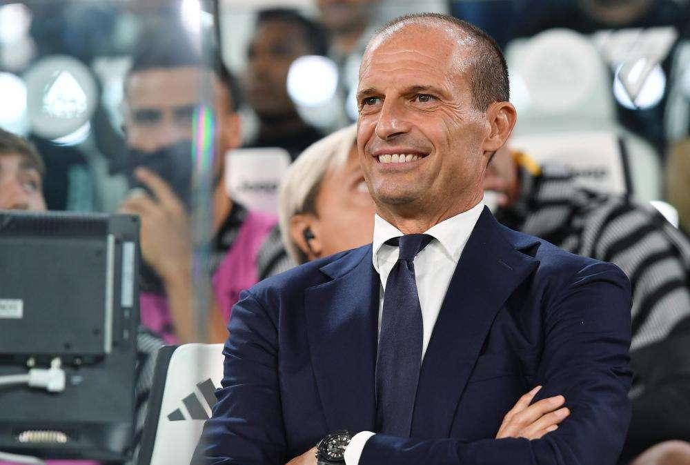 Juventus, Allegri: "Favoriti perché fuori dalle Coppe? Non è matematico"