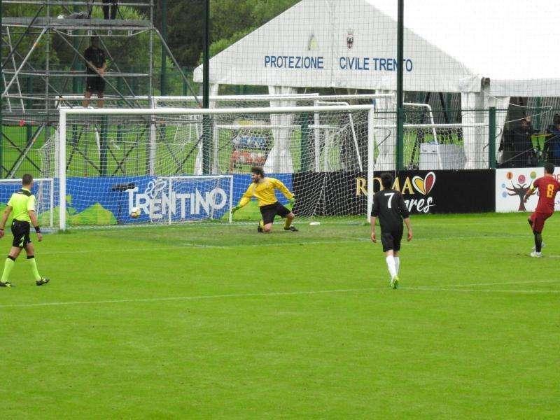 Pinzolo-Roma, Perotti segna il primo gol dell'anno. FOTO!