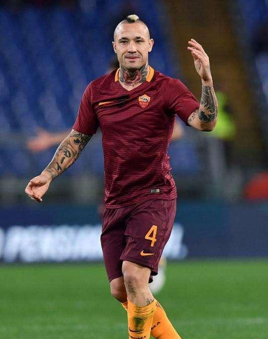 Twitter, il "bellissimo libro" che ha letto Nainggolan
