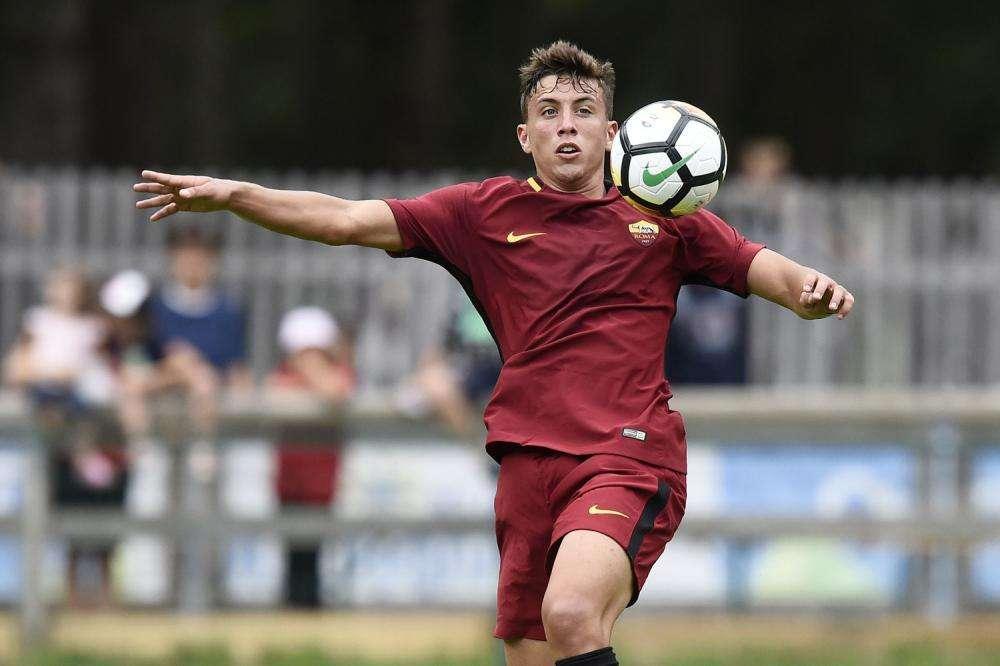 Raggiunto l'accordo tra Luca Pellegrini e la Juventus, domani le visite mediche: le cifre del contratto