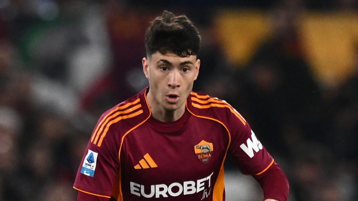 Calciomercato Roma - Il Borussia Dortmund davanti a tutti per Soulé. I giallorossi non fanno sconti