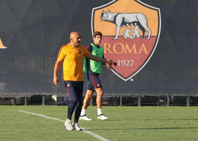 Empoli-Roma, i convocati di Spalletti: tornano Perotti e Bruno Peres, out Totti
