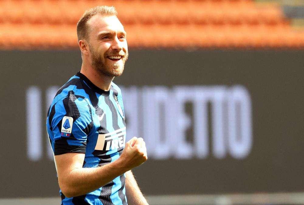 Inter, Eriksen ad Appiano: incontro con dirigenti e squadra