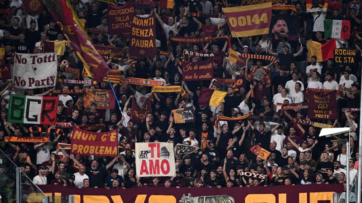 LA VOCE DELLA SERA - Prevista per domani alle 14:00 la conferenza stampa di Juric in vista del Venezia. Fissato domani il rientro di Pellegrini in gruppo. Niente lesioni per Dybala e Celik