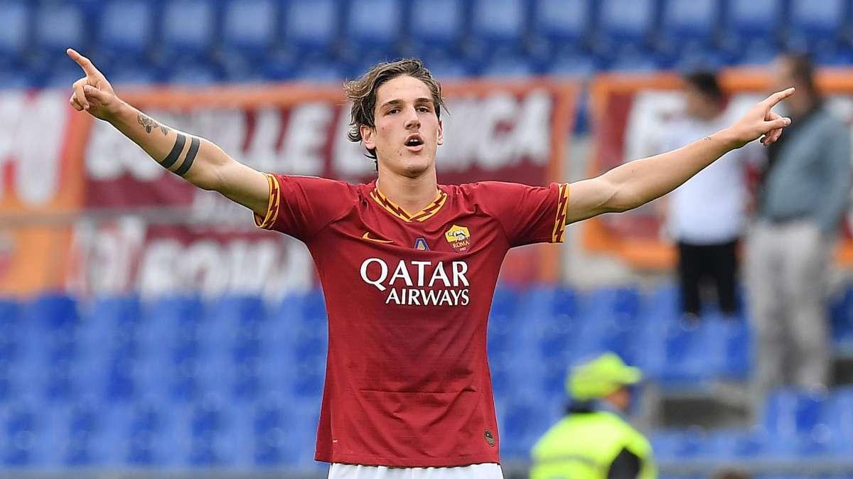 Zaniolo ricorda una sua esultanza su Instagram. Il commento di Villar: "Troppo forte con la palla, ma scarso a FIFA"
