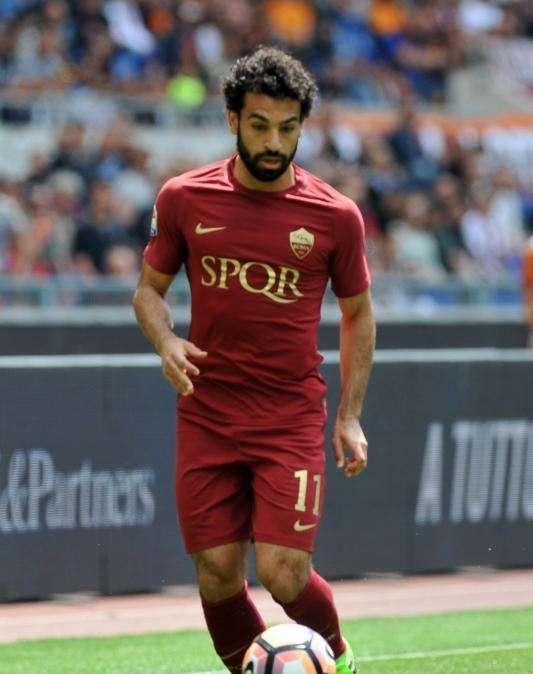 Pressing del Liverpool per Salah ma Monchi blocca tutto