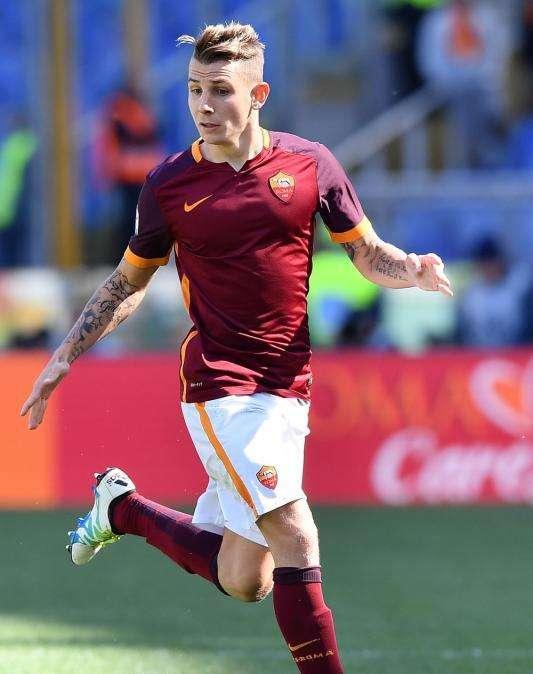 Barcellona, ufficiale l'acquisto di Digne dal PSG