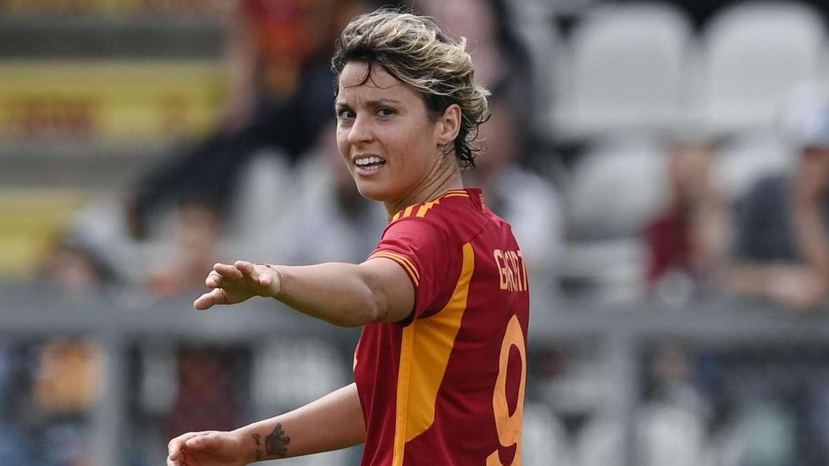 Roma Femminile, un gol di Giacinti decide l'amichevole contro il Napoli