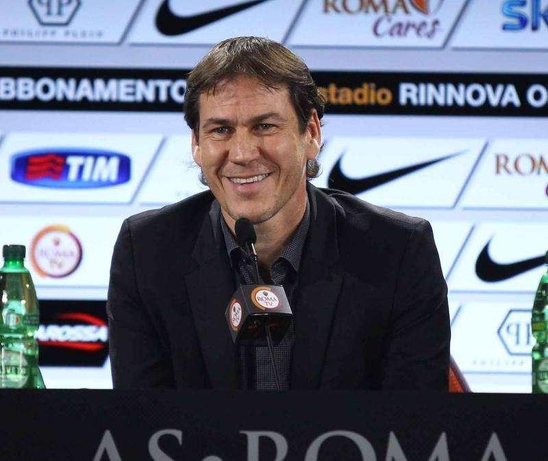TRIGORIA - Garcia: "Nainggolan? Una non-vicenda. Mihajlovic è furbino"