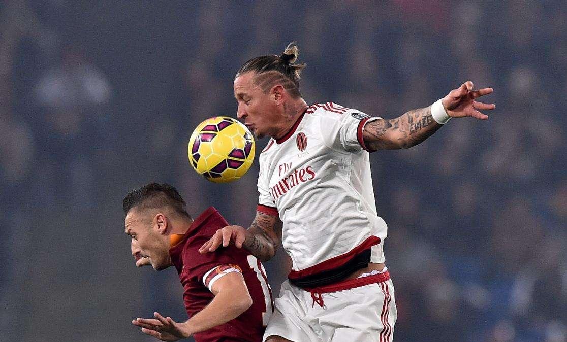 Milan, Mexes: "Abbiamo sofferto ma un punto a Roma va bene"