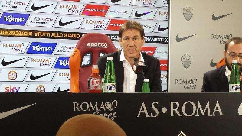 TRIGORIA - Garcia: "Col Barça non siamo partiti sconfitti, possiamo solo mettere tutto contro l'Atalanta. Spero che la Curva Sud torni allo stadio"