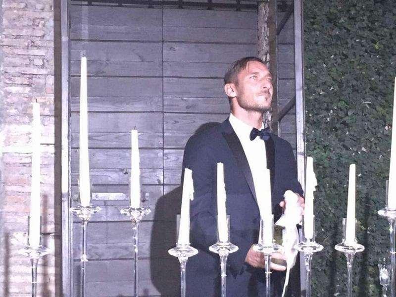 Totti: "Il nostro è un gruppo fantastico. Faremo vedere grandi cose, speriamo prima che finisco"