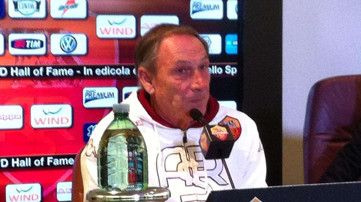 Zeman: "Non stiamo bene atleticamente. Inopportuna l'intervista di Stekelenburg, la disciplina è la cosa più importante"