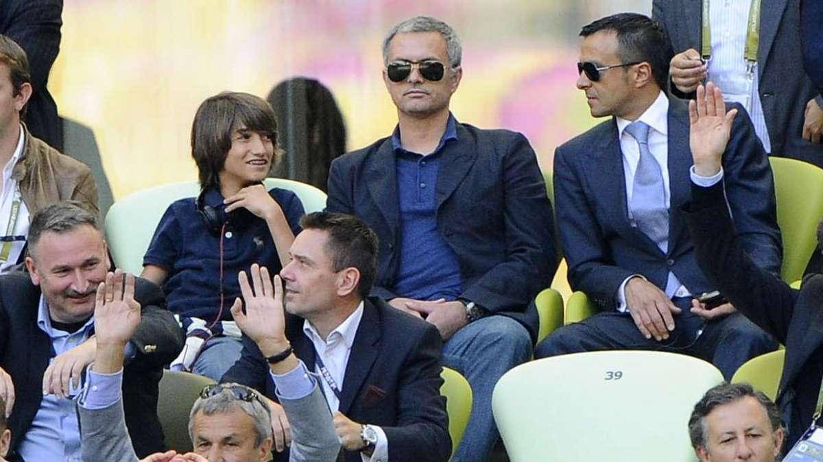 ALLA SCOPERTA DI MOURINHO - Il rapporto coi tifosi 