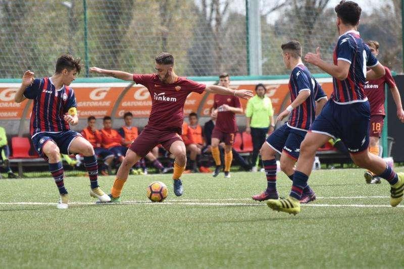 UNDER 17 SERIE A E B PAGELLE AS ROMA vs FC CROTONE 0-1 - Giallorossi sfasati. Intraprendente D'Orazio