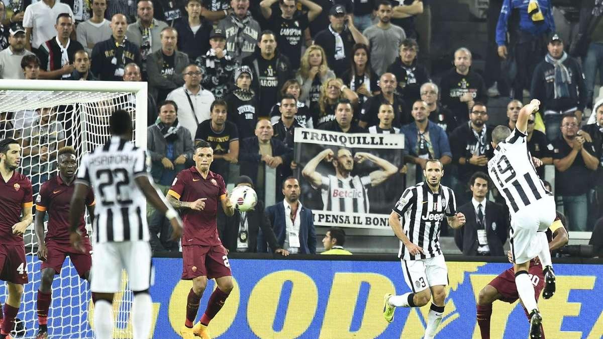 Twitter Bonucci: "Sciacquatevi la bocca"