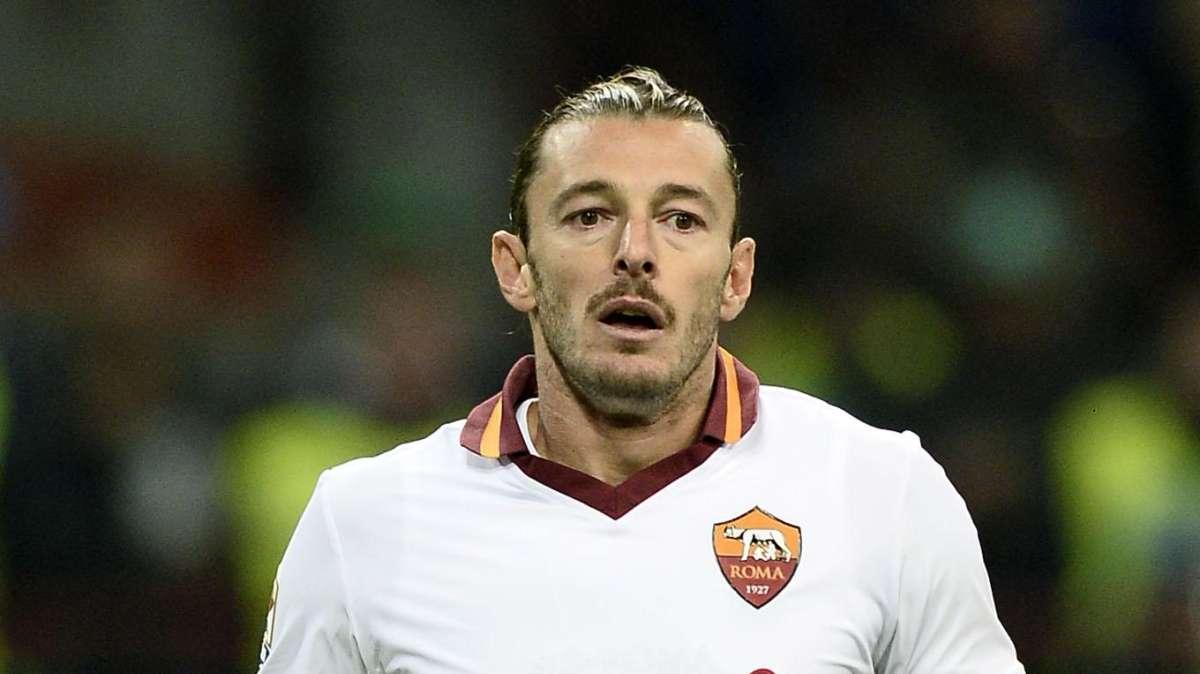 AS Roma: "Visita programmata negli USA per Balzaretti, nei prossimi giorni ulteriori terapie"