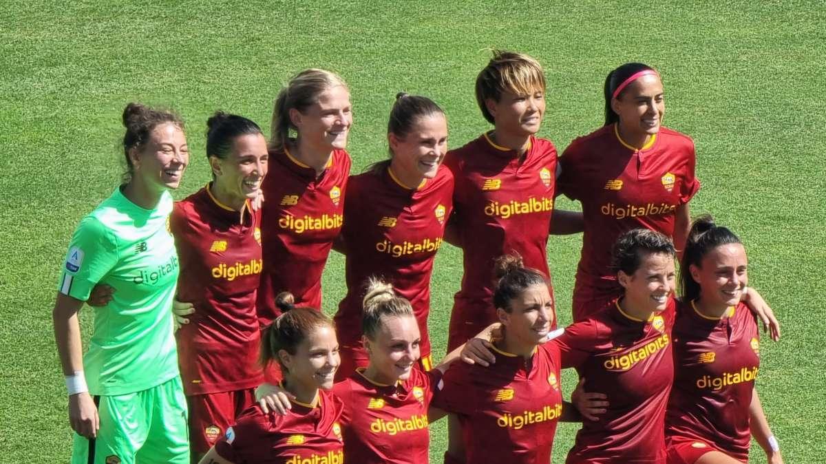 LA VOCE DELLA SERA - UWCL, Roma-Wolfsburg 1-1. Spugna: "Partita di coraggio". Bartoli: "Gran pareggio". Ufficializzato Solbakken: "Ho spinto per venire qui"