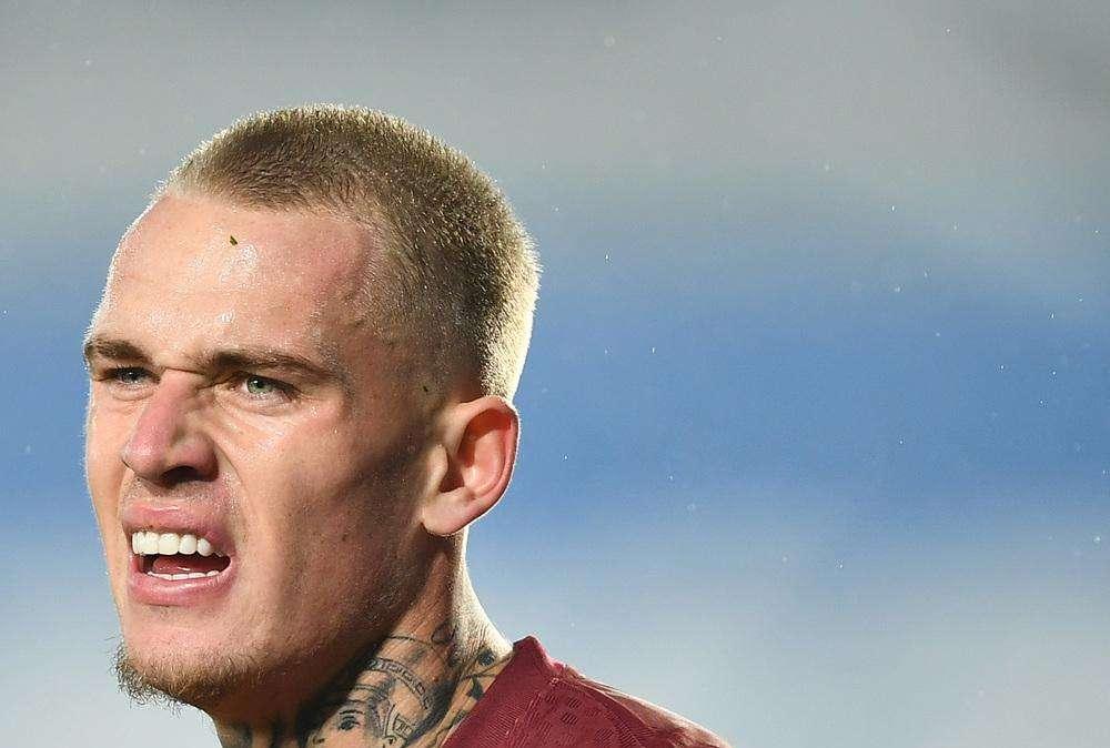 Karsdorp non è al meglio, spazio per Reynolds