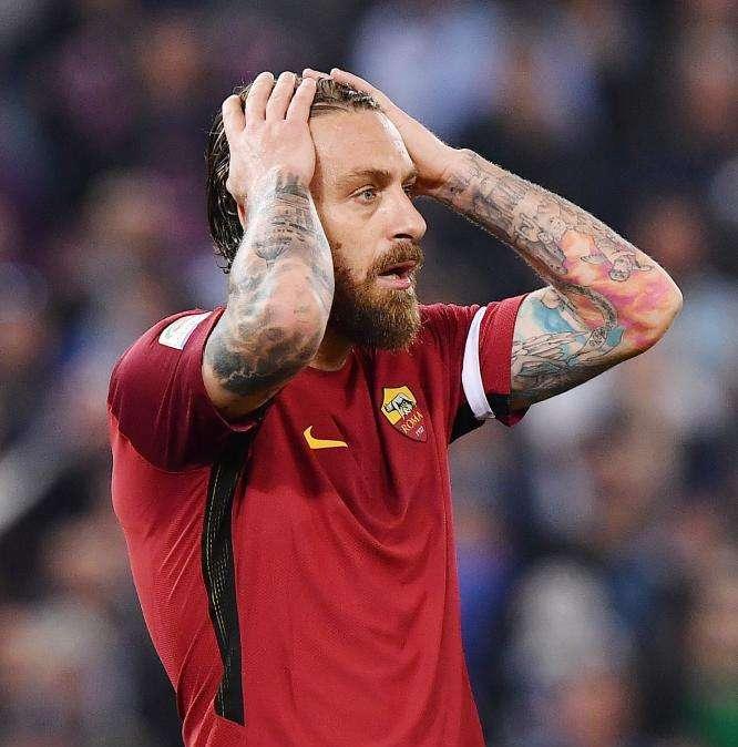 Sky Sport, ipotesi operazione scongiurata per De Rossi