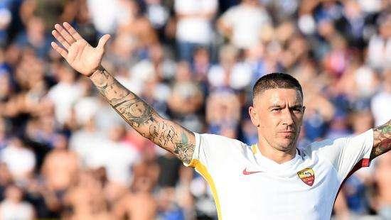 Kolarov nella squadra della settimana FIFA EA SPORTS