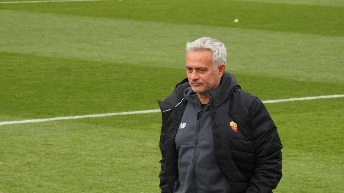 Mourinho festeggia i 60 anni all'Hotel de Russie. Presente Tiago Pinto