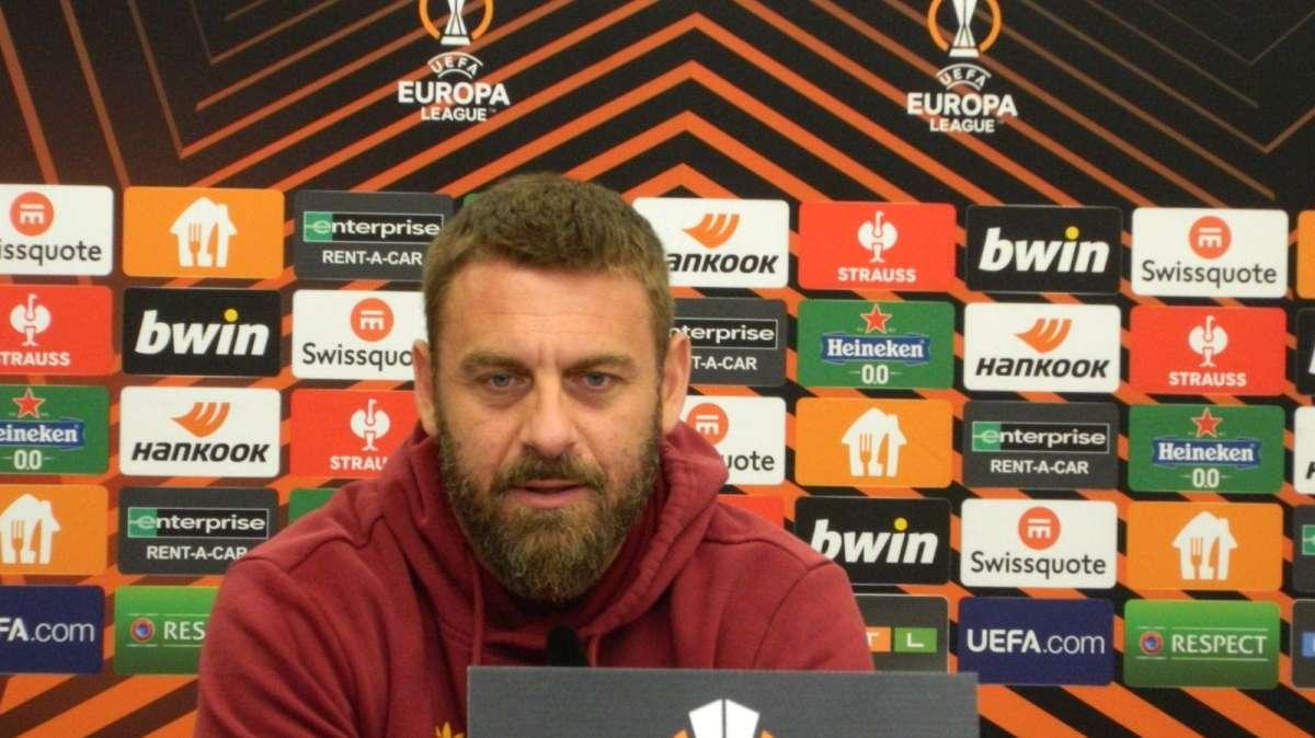 Oggi alle 14:30 la conferenza stampa di De Rossi