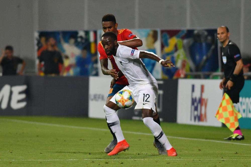 Fiorentina, il Lille ufficializza la cessione di Ikoné