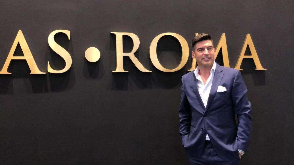 Fonseca atterrato nella Capitale: "Sono contento e motivato". Il tecnico è arrivato a Trigoria. FOTO! VIDEO!