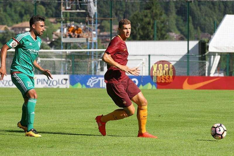 Possibile forfait di Dzeko e Manolas contro il Latina