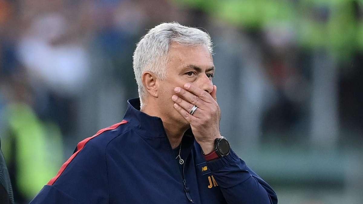 Due invincibili a confronto: chi cadrà tra Mourinho e il Siviglia?