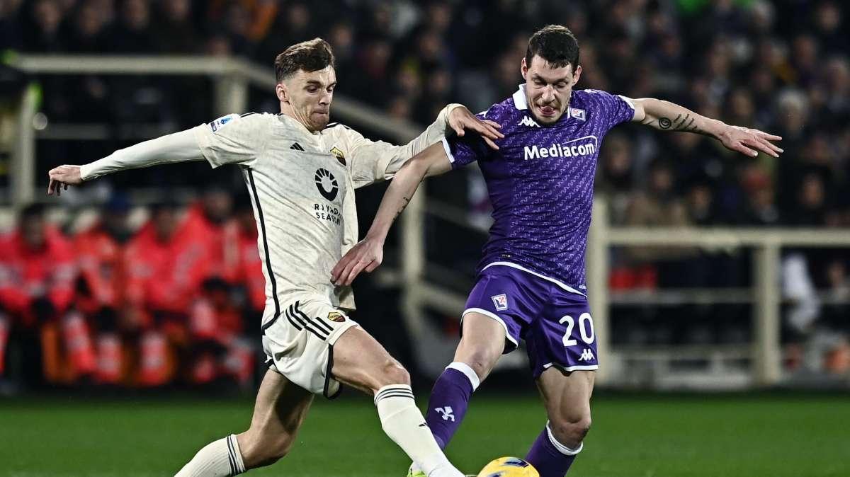 Fiorentina-Roma 2-2 - I giallorossi prendono un punto all'ultimo secondo con Llorente. Di Ranieri, Aouar e Mandragora gli altri gol, Svilar para un rigore