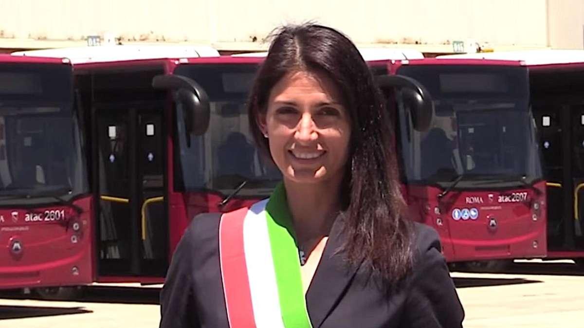 Raggi sullo Stadio della Roma: "Dobbiamo sciogliere il vincolo che ci lega al vecchio progetto"