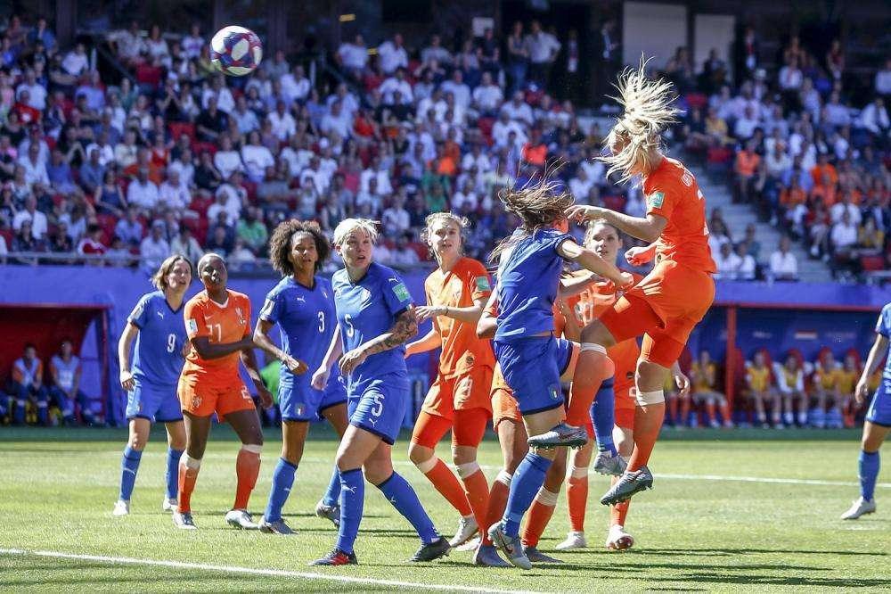 La Roma in Nazionale - Italia-Olanda 0-2, Miedema e van der Gragt eliminano le azzurre. 45' per Bartoli, Serturini in campo al 75'