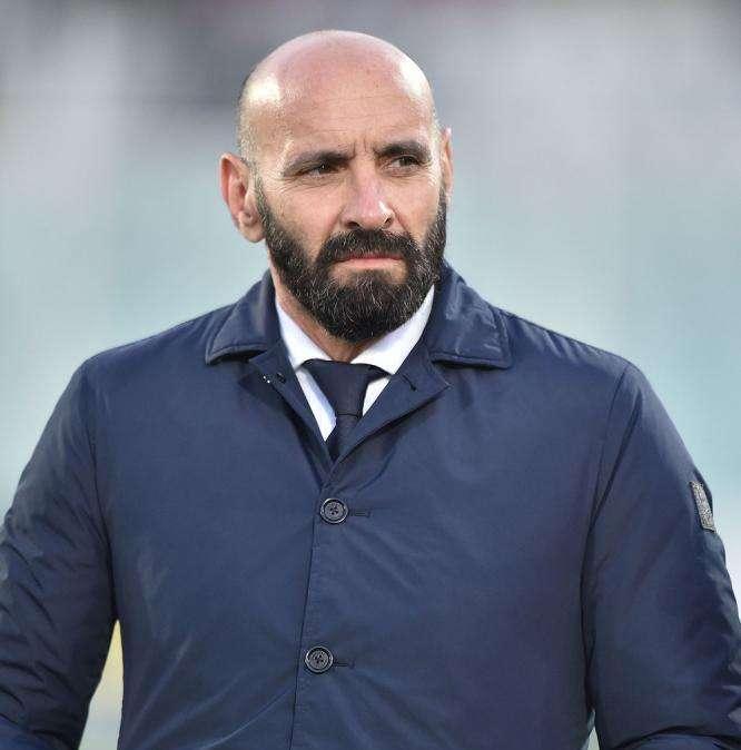 Monchi: "Non c'è niente su Emerson, vogliamo torni al suo livello. Approfittiamo del ko dell'Inter per avvicinarci al vertice"