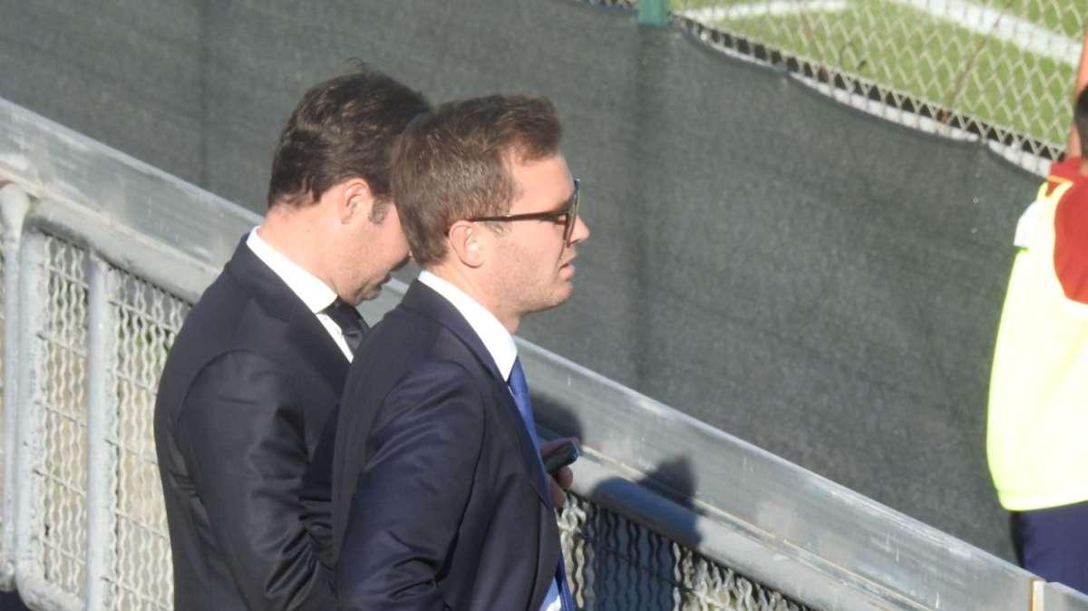 I soldi della cessione di Kluivert serviranno a sistemare i debiti con la UEFA