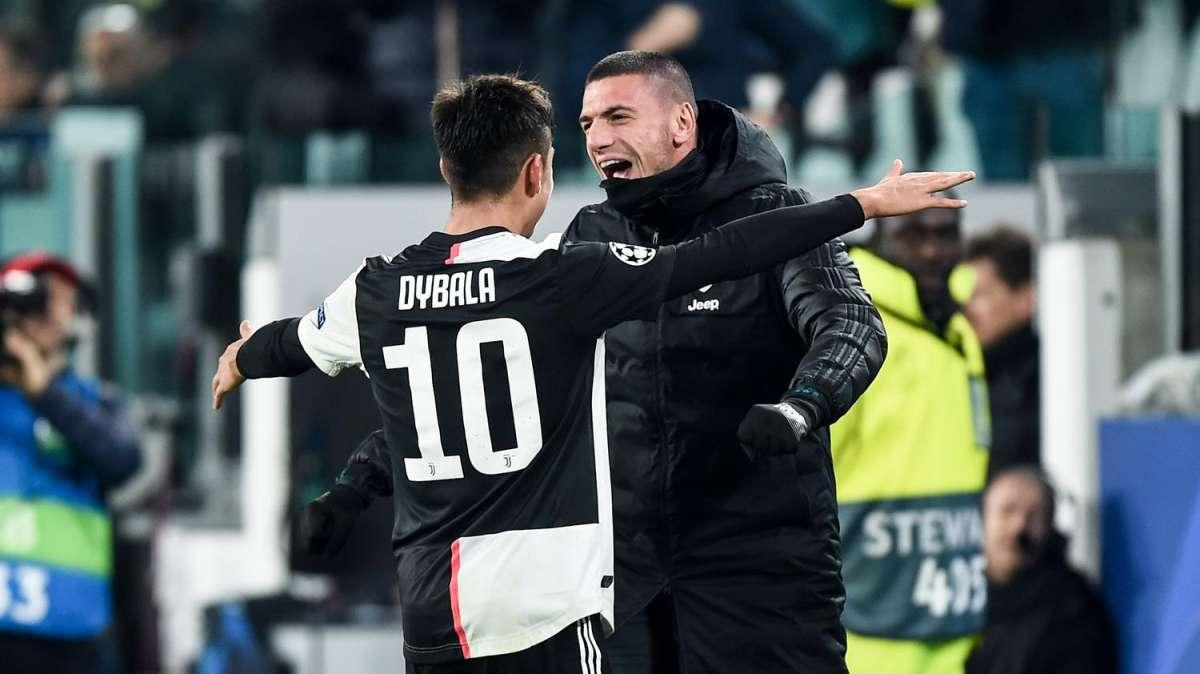 Terremoto in Turchia, Demiral mette all'asta la maglia di Dybala: "Anche Paulo è con noi"