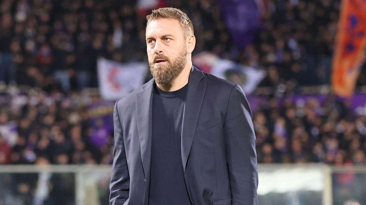 De Rossi, l'abbraccio a Ghisolfi e la frase ai dipendenti: "Stavolta alla Roma non torno più"