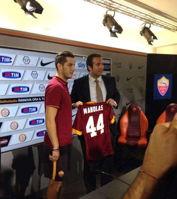 Twitter AS Roma: "Mandate il vostro messaggio di benvenuto a Manolas". FOTO!