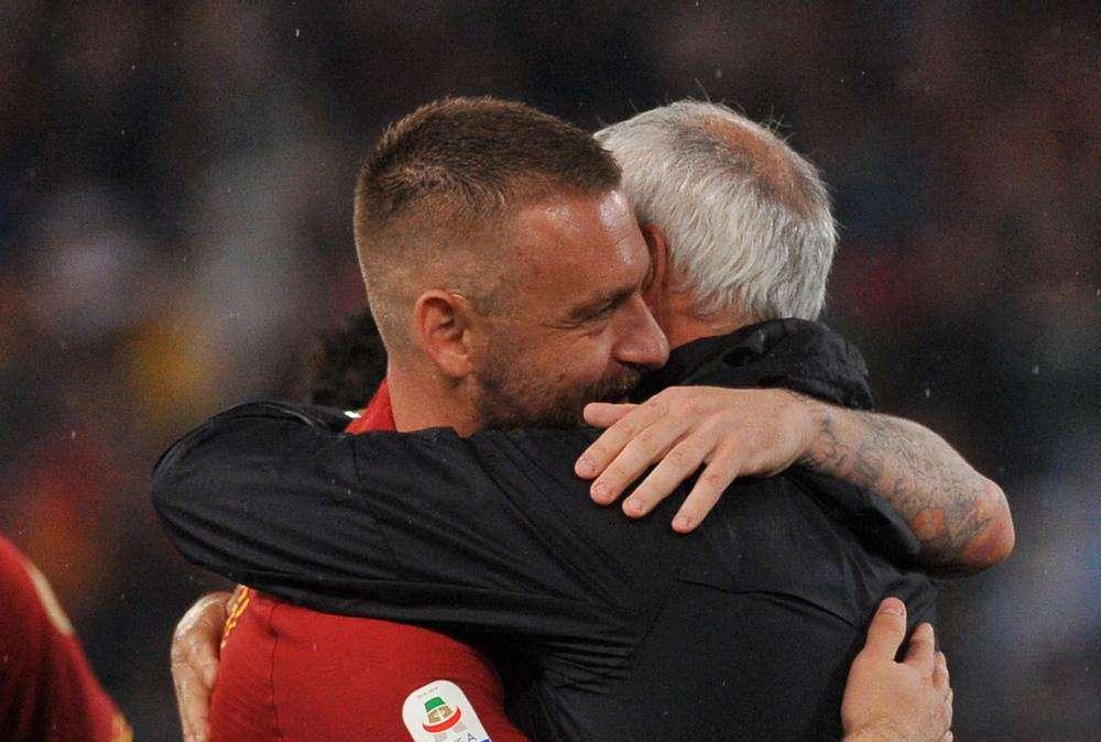 Cagliari, Ranieri: "De Rossi diventerà un allenatore importante proprio come lo è stato alla Roma da calciatore"