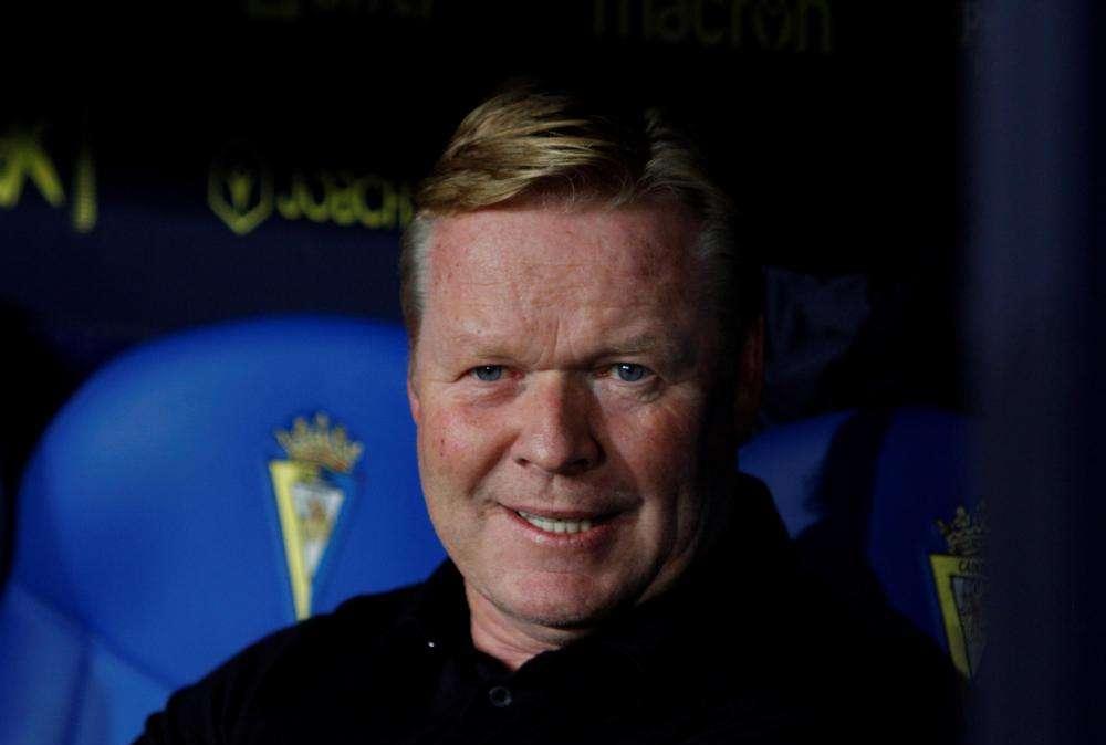 Barcellona, a Koeman fiducia a tempo