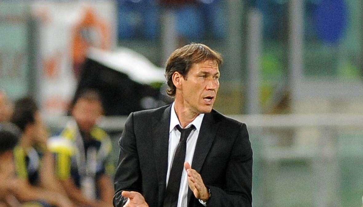 Garcia: "Abbiamo bisogno dei tifosi come oggi. Mercato? Arriverà un altro giocatore"
