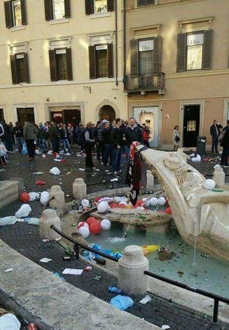 Aboutaleb, sindaco Rotterdam: "Voglio esprimere sostegno a tutta la città eterna"