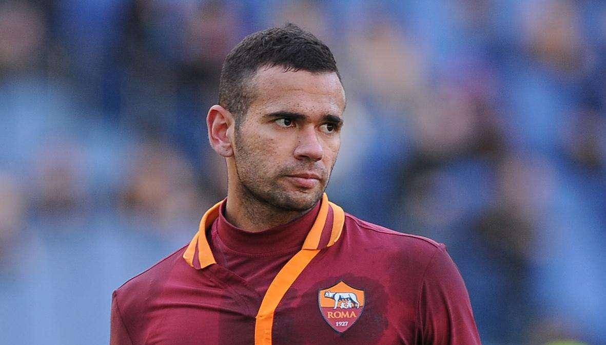 Castan: "Garcia ci ha dato fiducia, andrei in guerra per lui. Spero che Pjanic resti. Voglio vincere le quattro gare che mancano"