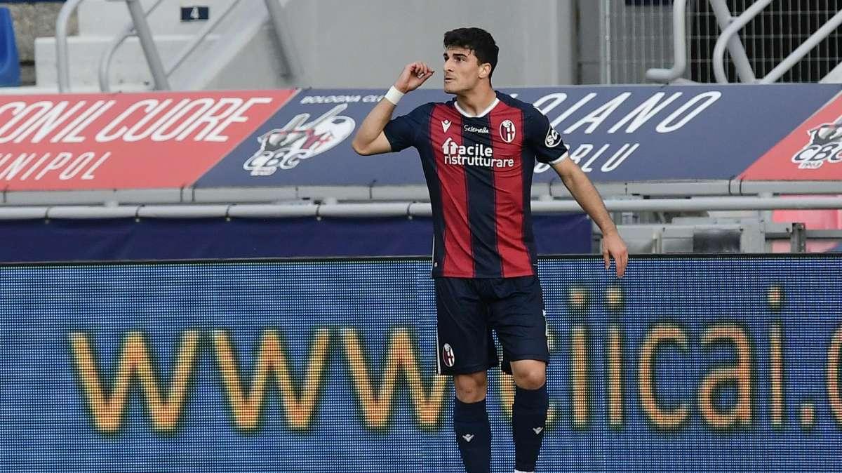 Bologna - Lesione di primo grado per Orsolini, salta la Roma