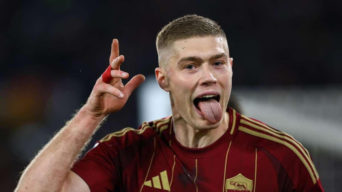 Roma-Como 2-1 - La gara sui social: "Ma quelli del Como vogliono portarselo a casa Dybala?"