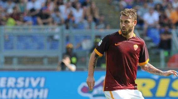 Giudice Sportivo: De Rossi entra in diffida, seconda sanzione per Pjanic, prima per Digne