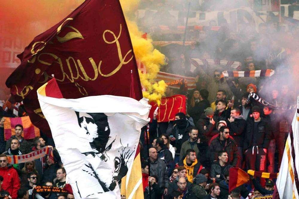 LA VOCE DELLA SERA - Pallotta: "Farò solo il meglio per la Roma". Trigoria: Kluivert torna in gruppo, trauma alla spalla per Mirante. Roma Femminile, Bavagnoli: "Voglio che la squadra giochi con il piglio giusto"