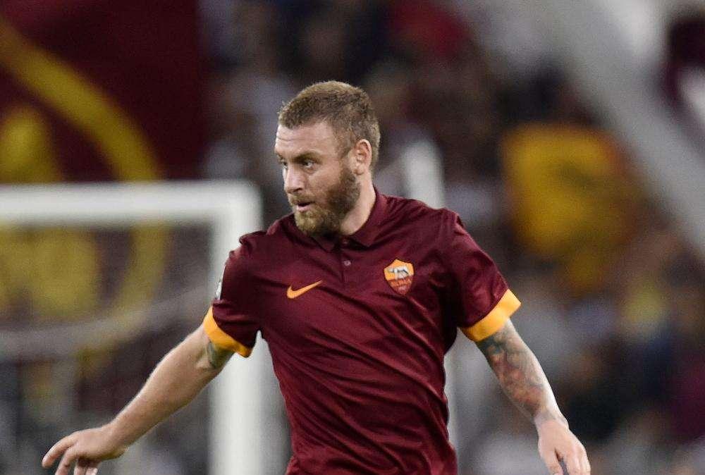 De Rossi: "De Sanctis è uno dei migliori in circolazione, ha salvato il risultato"