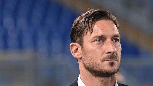 Totti: "Possiamo passare in Champions. Schick è straordinario, speriamo lo dimostri stasera. A Dzeko serve riposo"